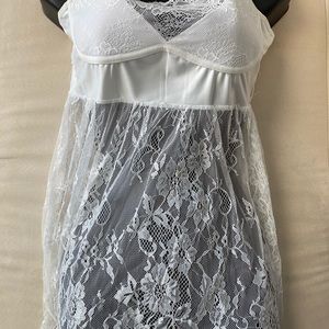 White Lace Lingerie w/ Panty